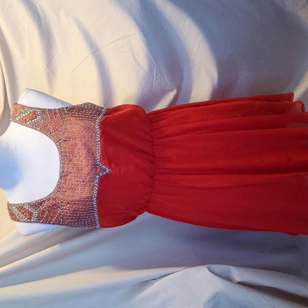 Love Reign Beaded Detail Midi Dress SZ MD